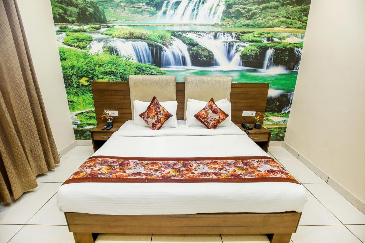 Hotel Karan Residency - 5 Min Walk From Golden Temple Амритсар Экстерьер фото